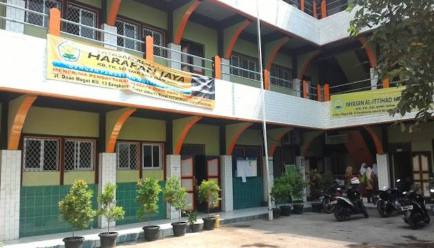 Gedung SMA Harapan Jaya